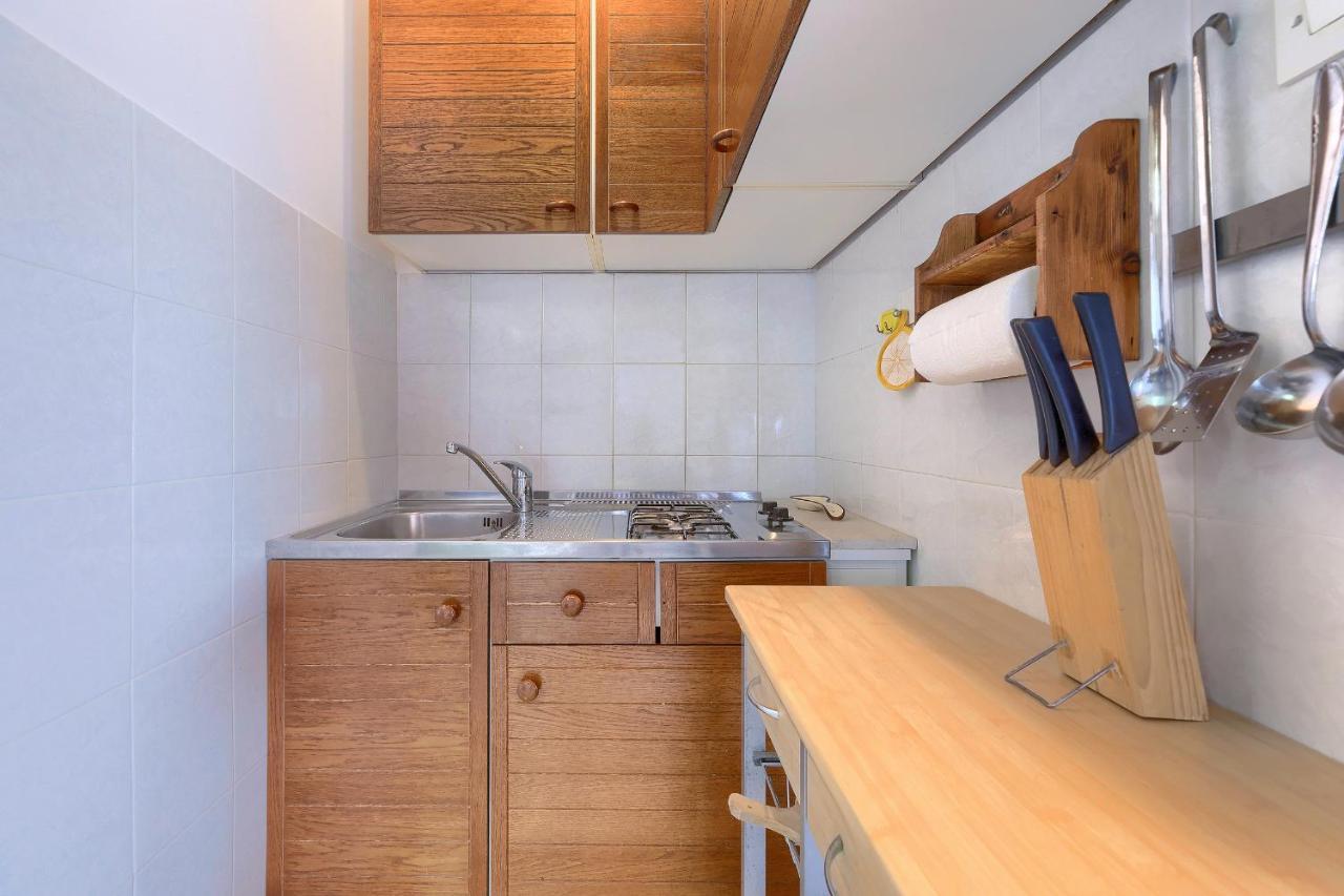 Stylish Flats With Two Bedrooms In Premantura Exterior foto